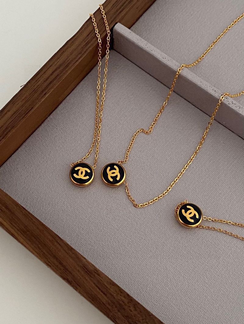 Ch**el necklaces